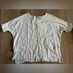 Aeneontrue white noise tshirt, large